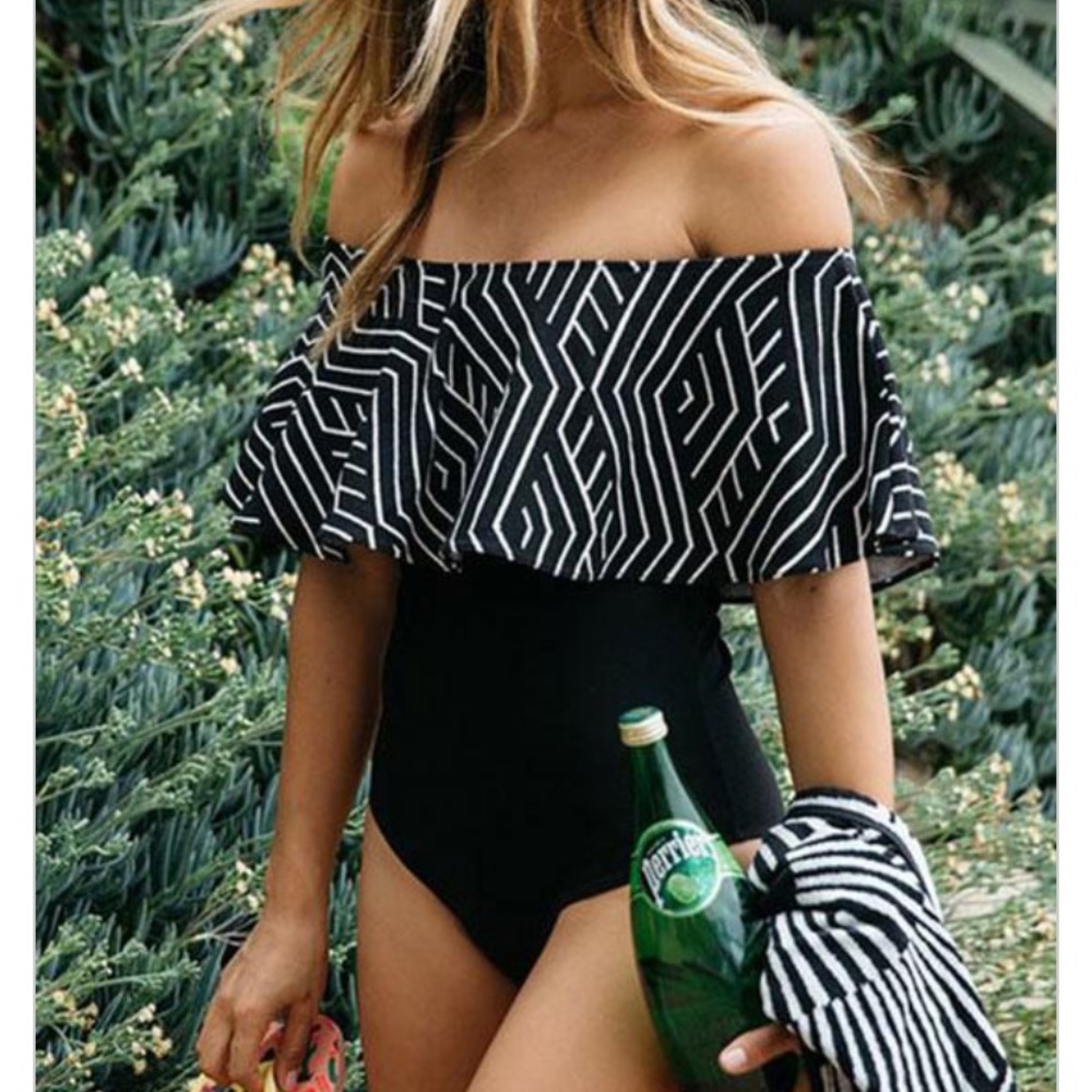 Off the Shoulder One Piece Swimsuit